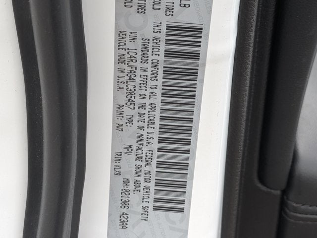 2020 Jeep Grand Cherokee Altitude