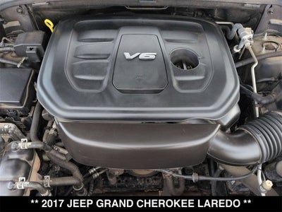 2017 Jeep Grand Cherokee Laredo