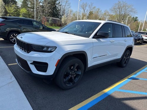 2023 Jeep Grand Cherokee Altitude