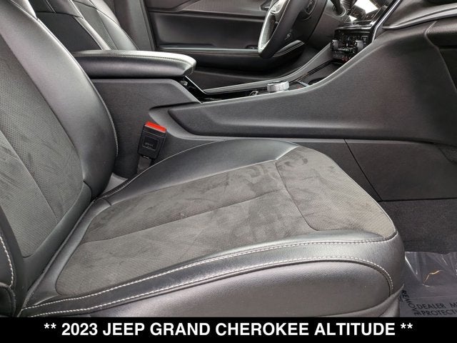2023 Jeep Grand Cherokee Altitude