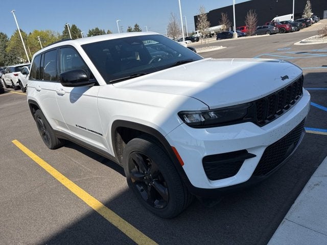 2023 Jeep Grand Cherokee Altitude