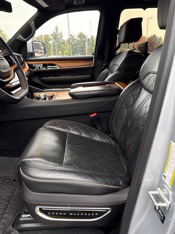 2022 Jeep Grand Wagoneer Series III