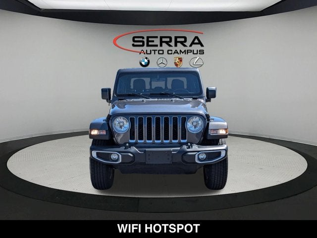 2023 Jeep Gladiator Overland