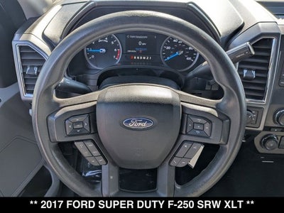 2017 Ford Super Duty F-250 Pickup XLT