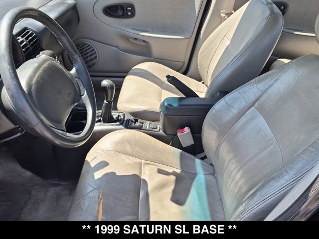 1999 Saturn SL Base