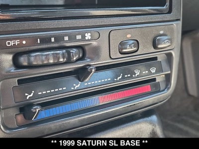 1999 Saturn SL Base