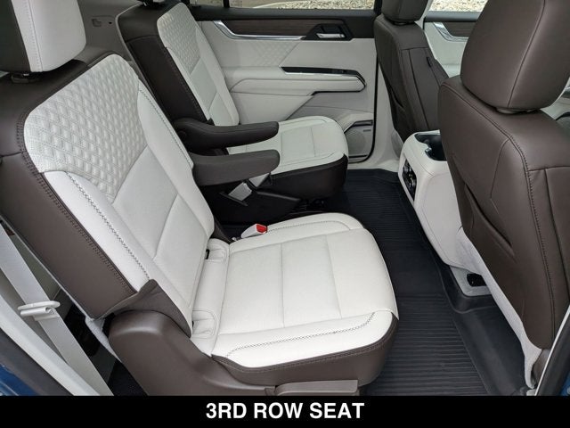 2025 GMC Acadia AWD Denali
