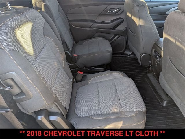 2018 Chevrolet Traverse LT Cloth