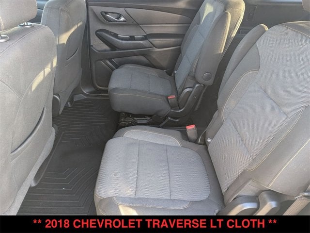2018 Chevrolet Traverse LT Cloth