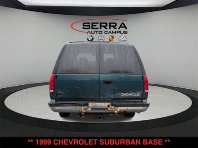 1999 Chevrolet Suburban Base