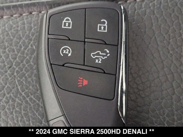 2024 GMC Sierra 2500HD Denali
