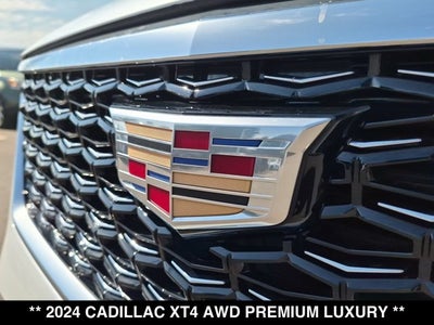 2024 Cadillac XT4 AWD Premium Luxury