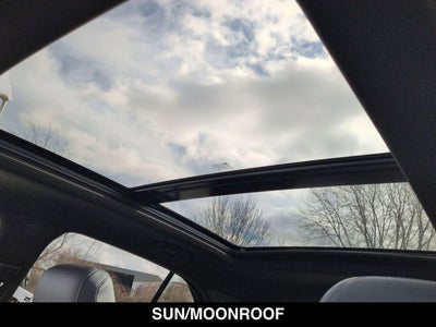 2023 Cadillac XT4 AWD Premium Luxury