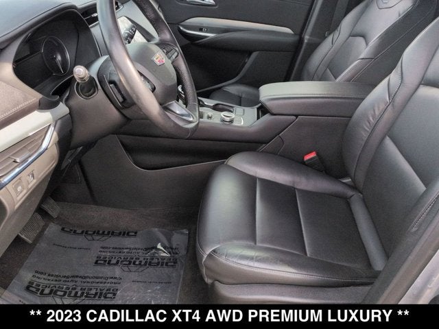 2023 Cadillac XT4 AWD Premium Luxury