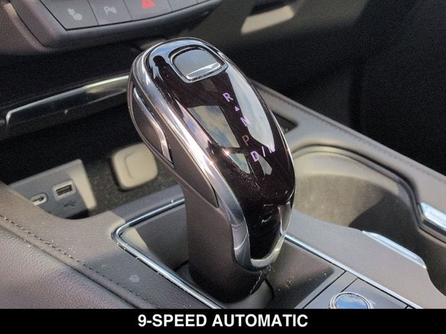 2023 Cadillac XT4 AWD Premium Luxury