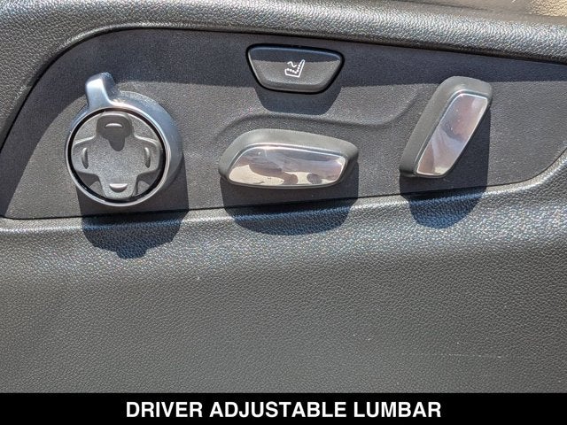 2024 Cadillac XT4 AWD Premium Luxury