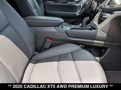 2025 Cadillac XT5 AWD Premium Luxury