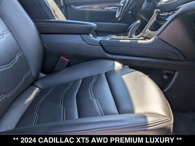 2024 Cadillac XT5 AWD Premium Luxury