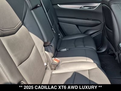 2025 Cadillac XT6 AWD Luxury
