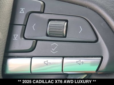 2025 Cadillac XT6 AWD Luxury