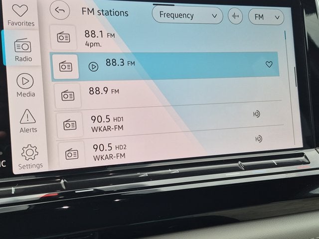 2024 Volkswagen Atlas Cross Sport 2.0T SEL Premium R-Line