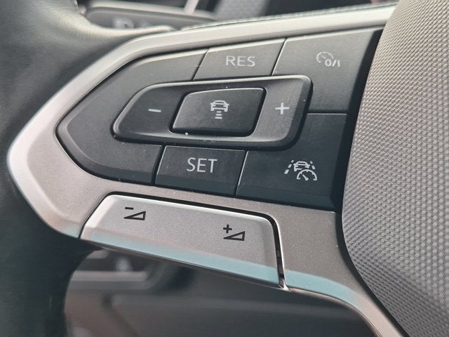 2024 Volkswagen Atlas Cross Sport 2.0T SEL Premium R-Line