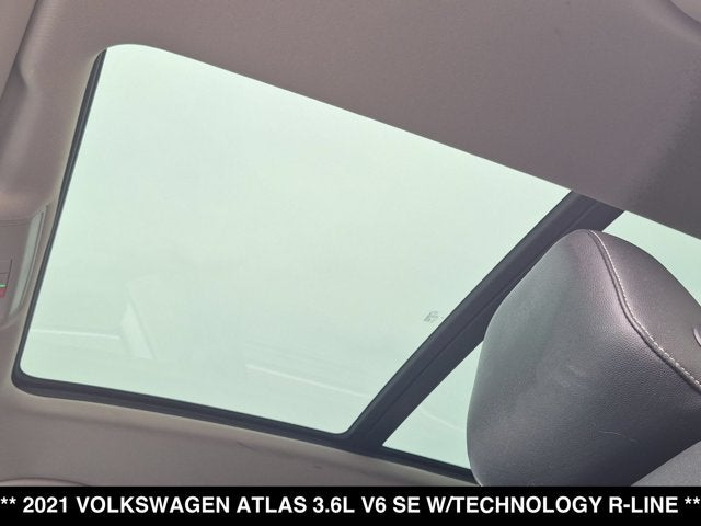 2021 Volkswagen Atlas 3.6L V6 SE w/Technology R-Line