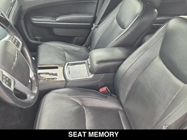 2013 Chrysler 300 300C