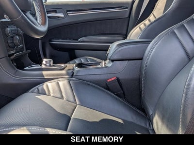 2023 Chrysler 300 300C