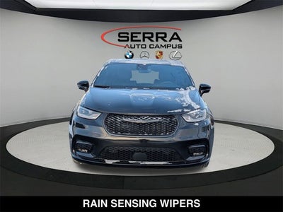 2022 Chrysler Pacifica Hybrid Limited