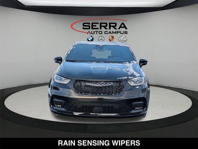 2022 Chrysler Pacifica Hybrid Limited