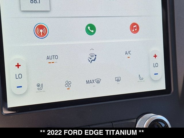 2022 Ford Edge Titanium