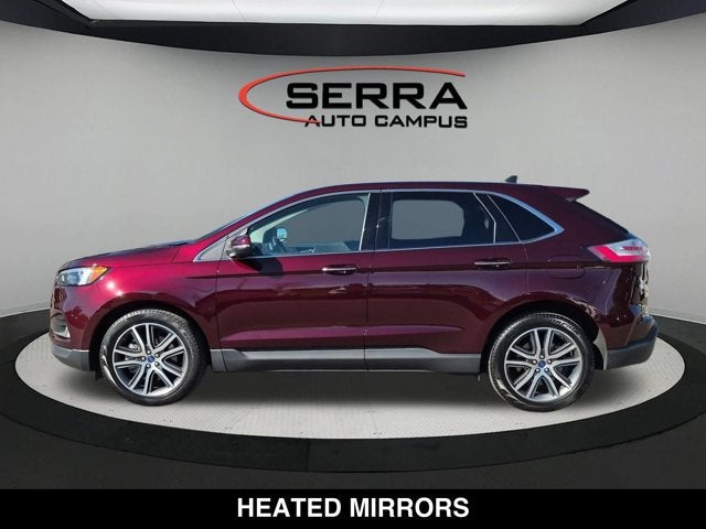 2022 Ford Edge Titanium