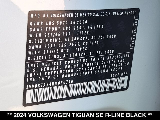 2024 Volkswagen Tiguan SE R-Line Black