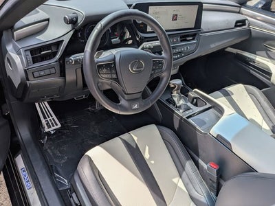 2023 Lexus ES 300h ES 300h F SPORT Handling