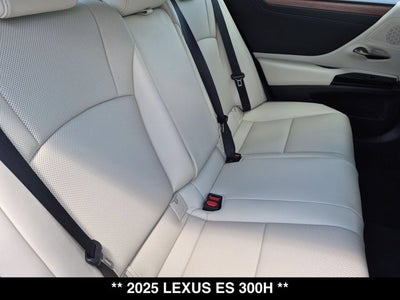 2025 Lexus ES 300h ES 300h