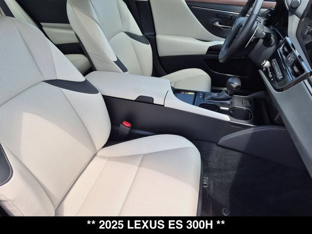 2025 Lexus ES 300h ES 300h