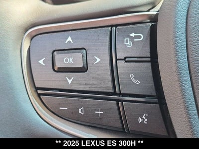 2025 Lexus ES 300h ES 300h