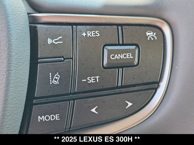 2025 Lexus ES 300h ES 300h