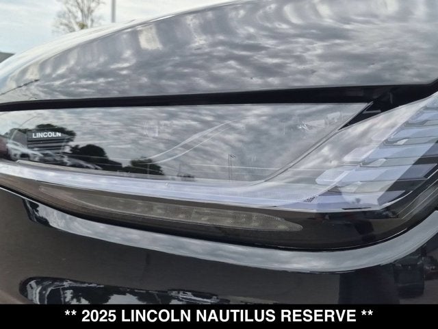 2025 Lincoln Nautilus Reserve