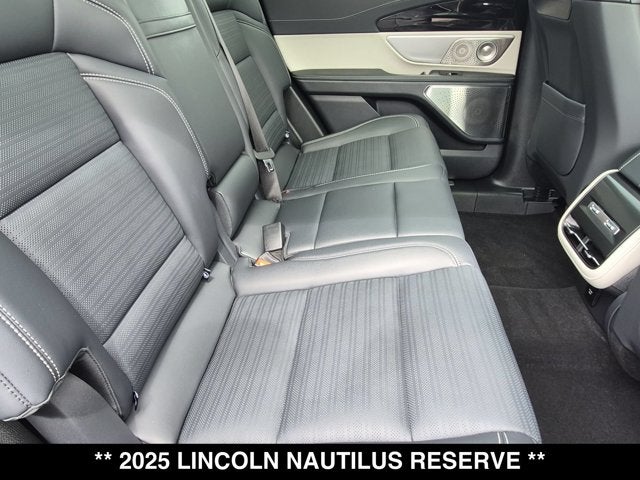 2025 Lincoln Nautilus Reserve