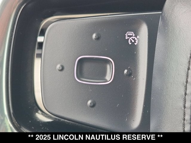 2025 Lincoln Nautilus Reserve