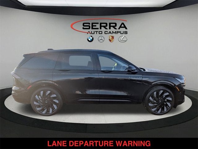 2025 Lincoln Nautilus Reserve