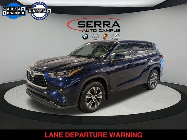 2022 Toyota Highlander Hybrid XLE