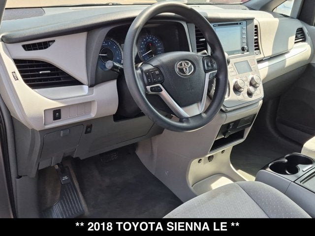 2018 Toyota Sienna LE