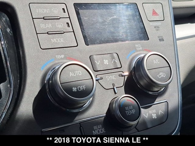 2018 Toyota Sienna LE