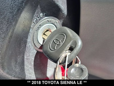 2018 Toyota Sienna LE