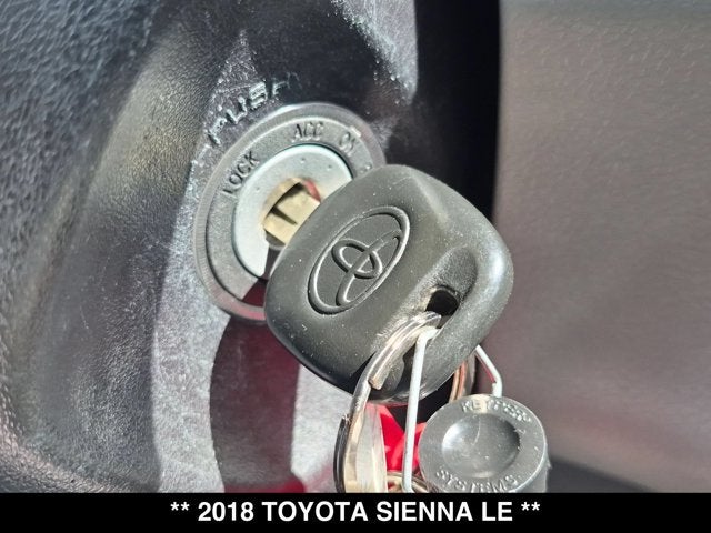 2018 Toyota Sienna LE