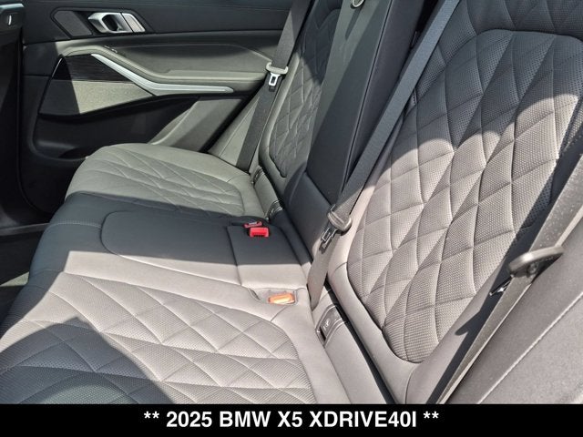 2025 BMW X5 xDrive40i