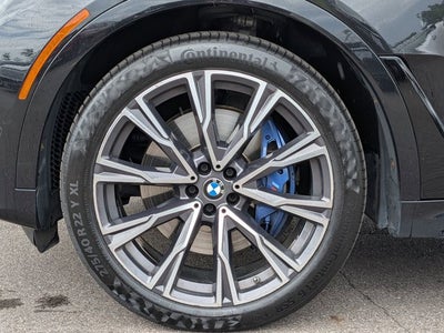 2022 BMW X7 M50i